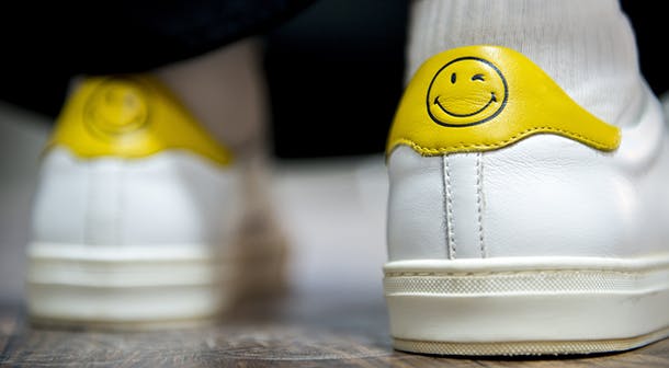 smiley-shoes-2-at-zaatari-610