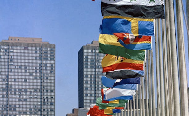 UN-flags