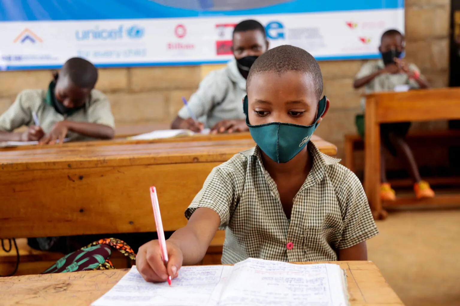 Reversal and Resilience: SDG Progress After a Year of COVID-19