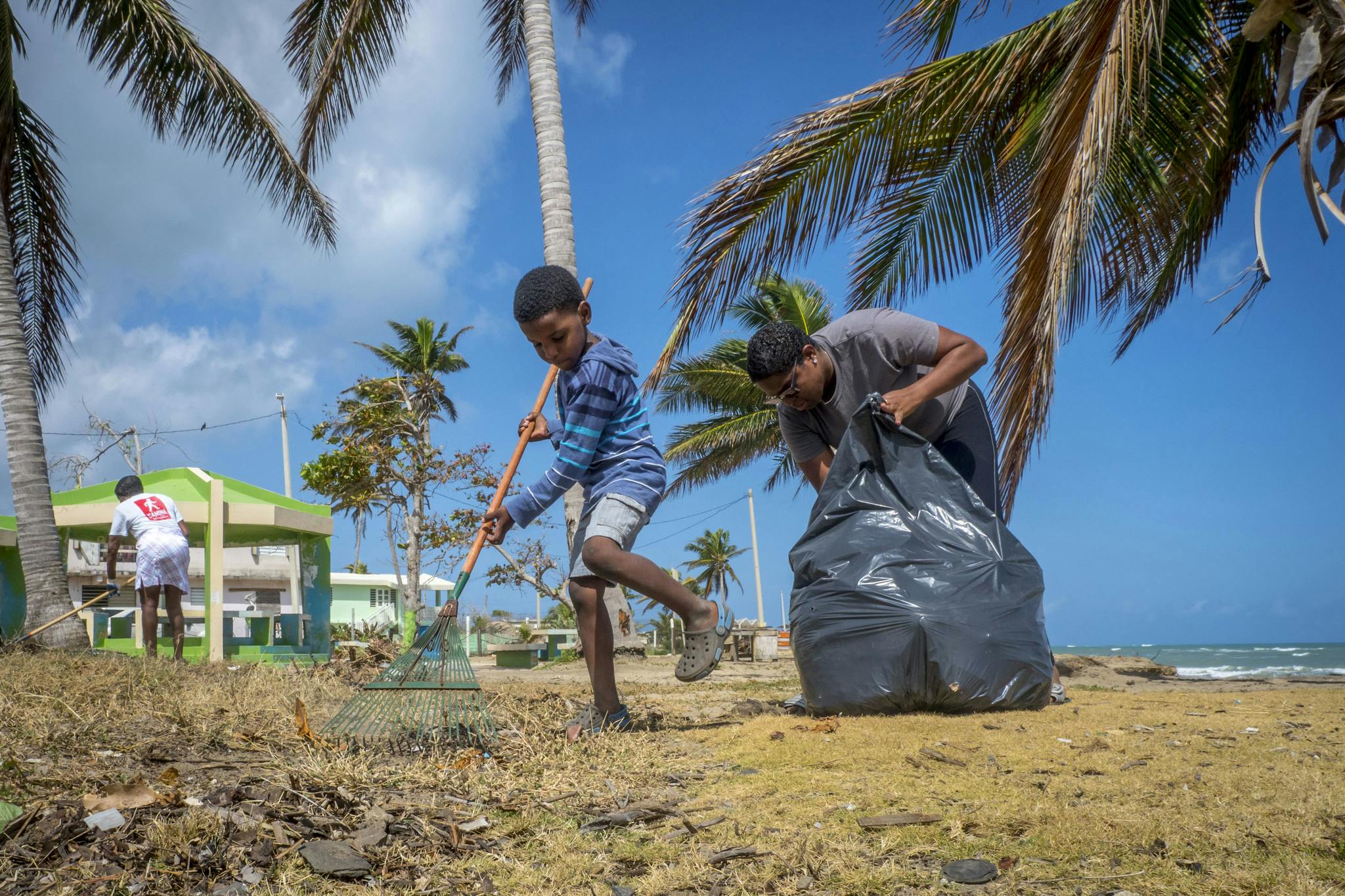 After Devastating Hurricanes, Puerto Ricans Lead on Tackling the Island